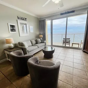 https://boardwalk-1406-by-realjoy-vacations.panamacity-beachhotels.com